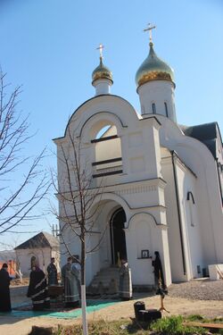 Архиерейское подворье святых Жен-Мироносиц (Клыково)