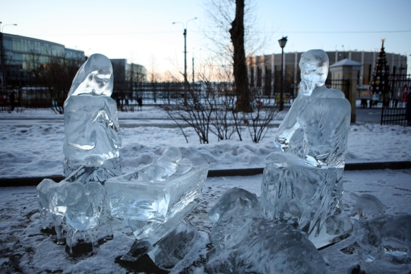 Знаки праздников