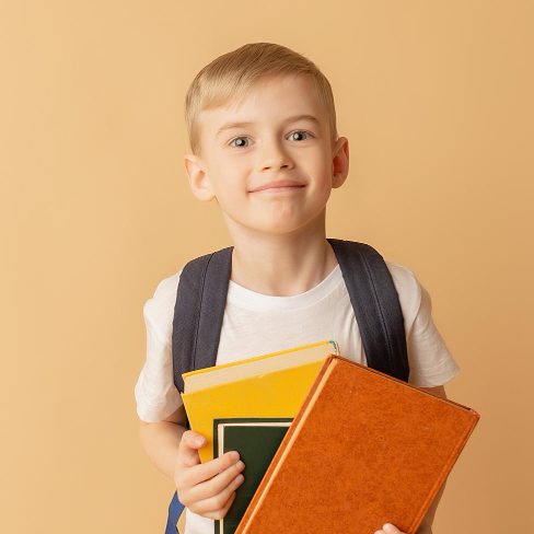 <span class=bg_bpub_book_author>Валентина Галич</span> <br>«Первоклассные» проблемы: как помочь первокласснику?