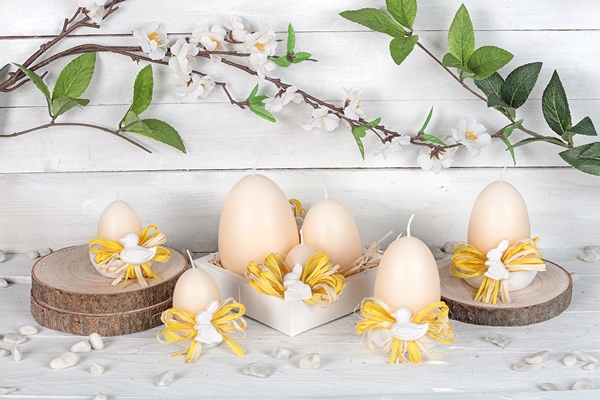 Поделки к Пасхе easter eggs basket with flowers table - Поделки к Пасхе