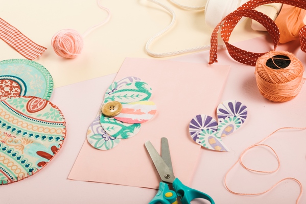 Поделки к Пасхе high angle handmade card - Поделки к Пасхе