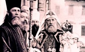 Патриарх Тихон: непосредственность святости tihon moskowskiy 08 550x336 - Патриарх Тихон: непосредственность святости