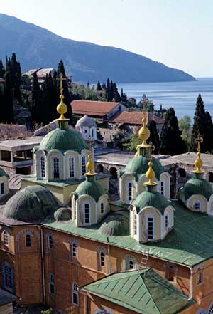 Люблю бывать по временам…