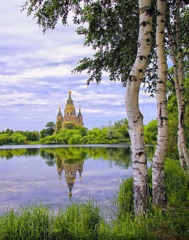 f57a2bbd76290b7838b121eda0348142--russia-group.jpg