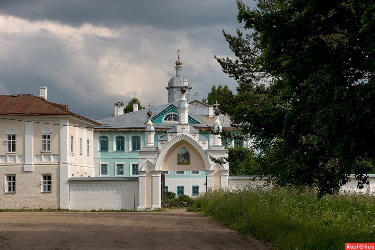 Три дня из жизни в монастыре: мужской взгляд   