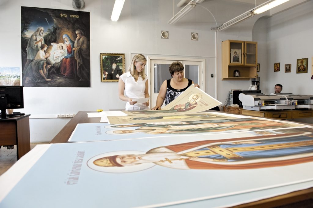 Производство икон в Софрино. Фото с сайта sofrino.ru