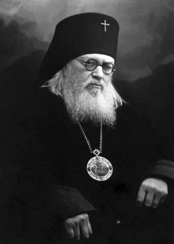 Ты же врач! Лечи медицинскими средствами, а не молитвой