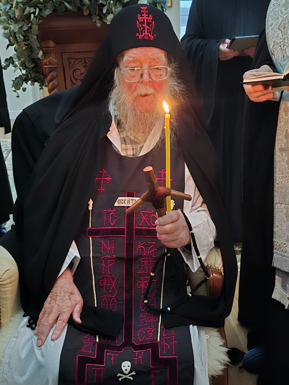 Отошел ко Господу старец Иоанн Миронов