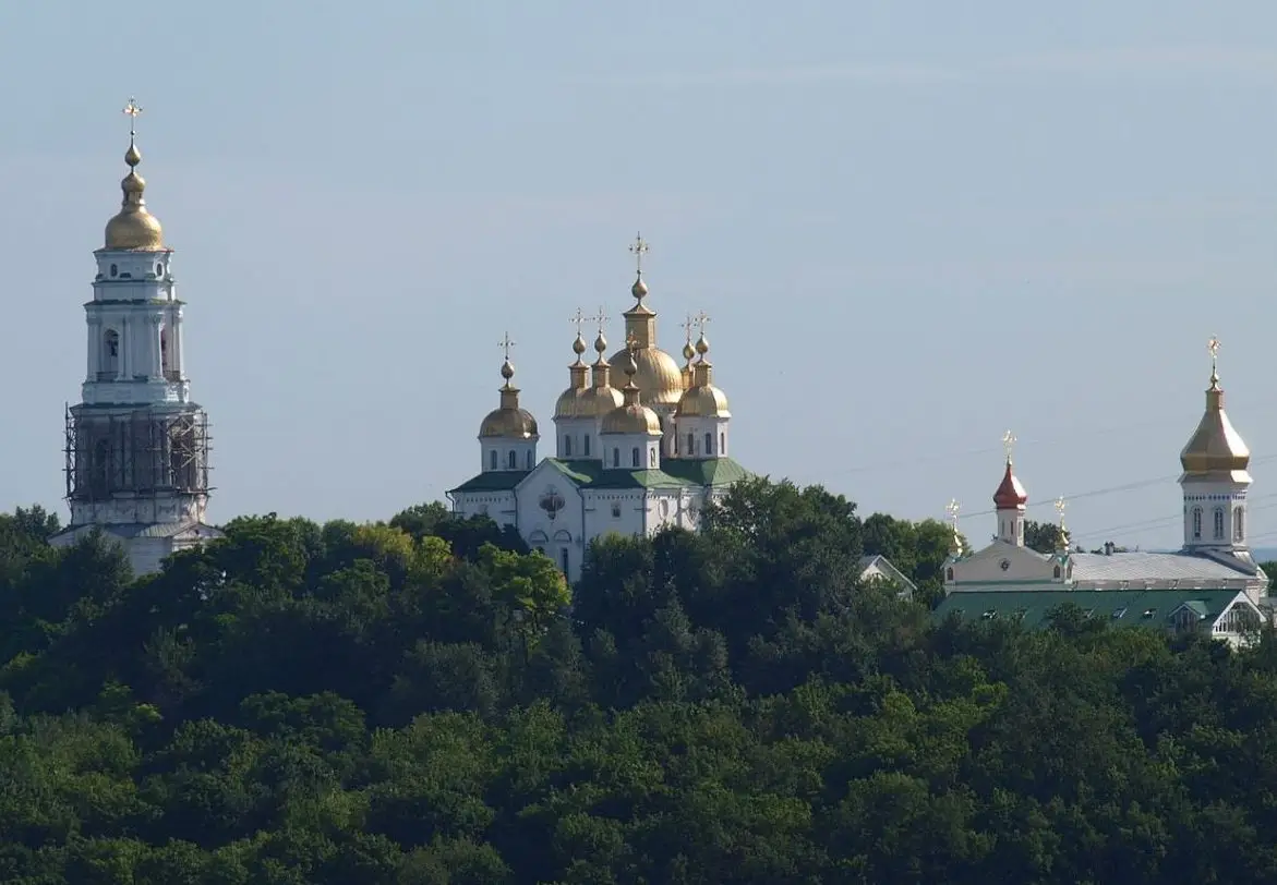 В Полтаве обрели образ Богородицы «Знамение», написанный на стене