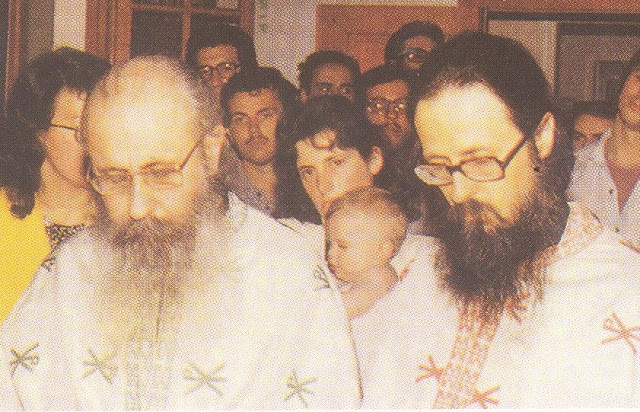 О. Епифаний с проигуменом монастыря Кехаритоменис о. Исихием