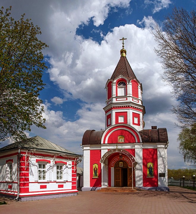 Крестовоздвиженский храм фото