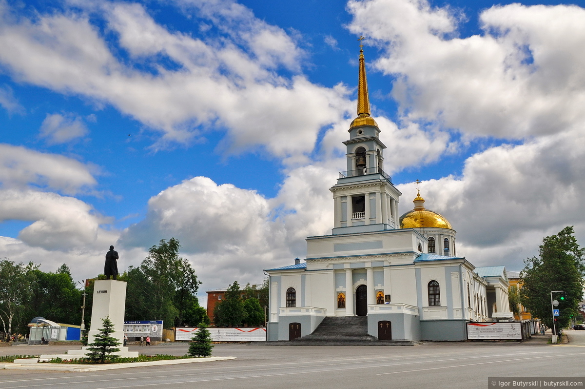 Удмуртия воткинск. Собор Благовещения Воткинск. Благовещенский собор город Воткинск. Город Воткинск Удмуртская Республика. Собор Благовещения Пресвятой Богородицы Воткинск.