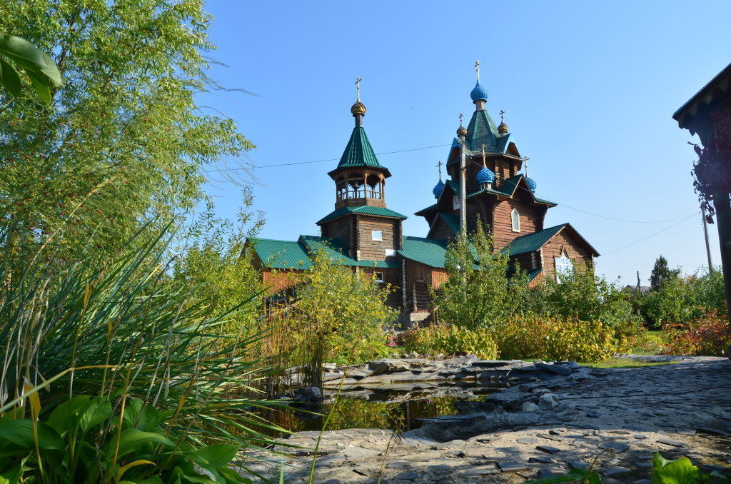 Южноуральск. Храм Покрова Пресвятой Богородицы Южноуральск. Церковь Преображения Господня Южноуральск. Южноуральск Челябинская область. Храм Покрова Челябинская область.