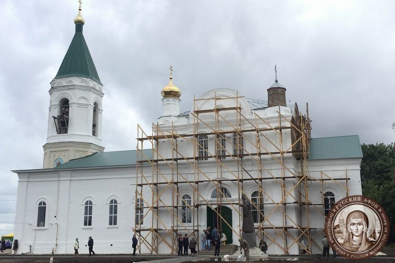 Храм силуана афонского самара. Храм Рождества Христова Шовское. Шовское Лебедянский район храм. Шовское Силуан Афонский храм село. Село Шовское Лебедянский район.