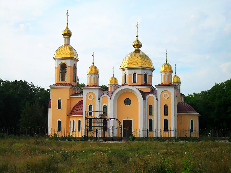 Где в керчи купить обои