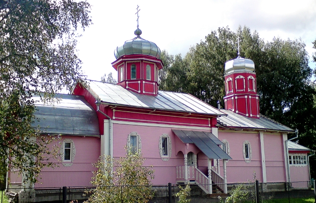 Лычково новгородская область демянский. Село Лычково Новгородской области. Храм Лычково Демянский район. Лычково Новгородская область Демянский район. Станция Лычково Новгородской области.