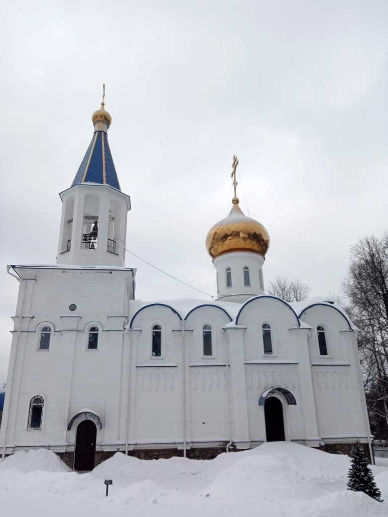 Паломничество в Росхмель, Знаменский храм (Росхмель) – Азбука паломника