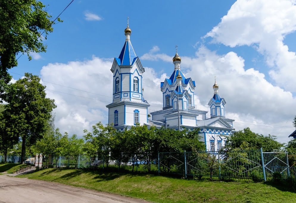 Погода брянская обл. Брянская Почепский Баклань Церковь. Преображенская Церковь (Баклань). Преображенская Церковь Баклань Почепского района. Церковь в Баклань Почепский район.