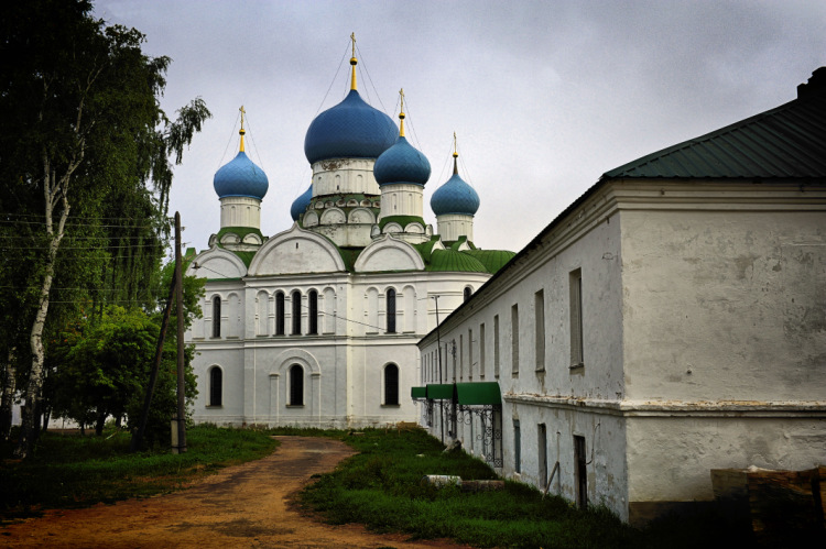 Троицкий монастырь Углич