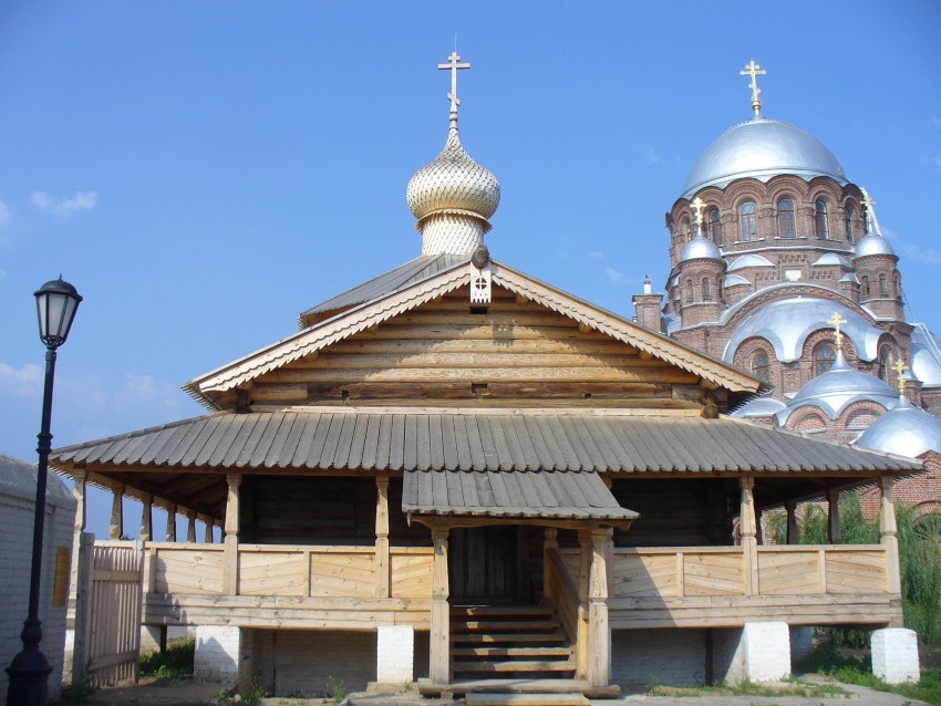 Храм в свияжске