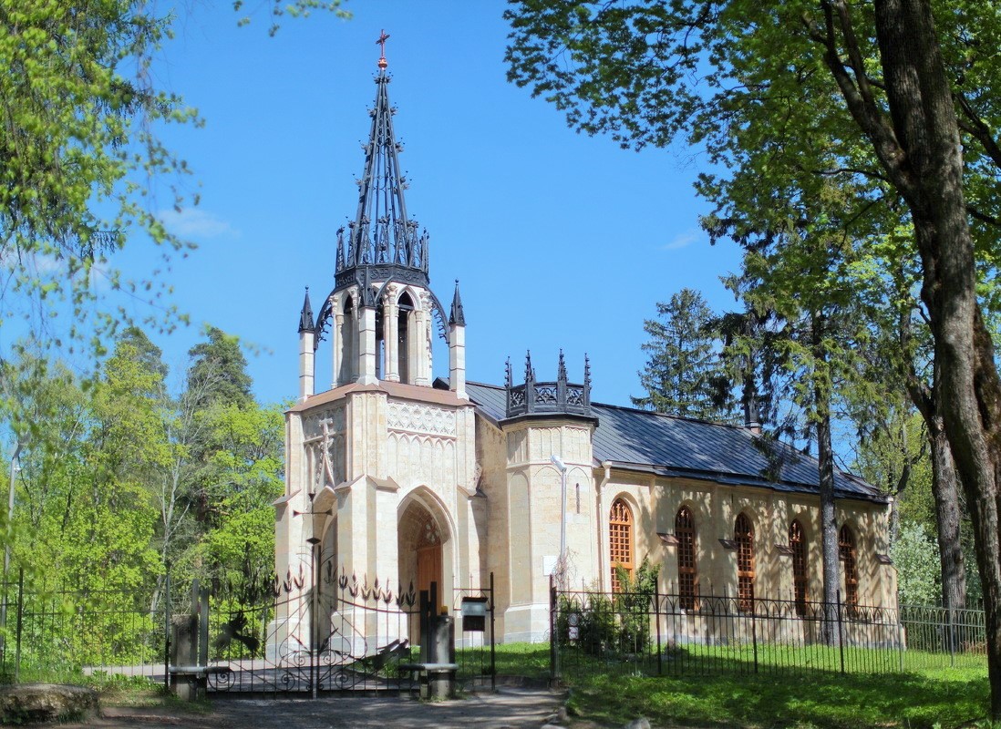 Паломничество в Санкт-Петербург, в Церковь апп. Петра и Павла в Шуваловском  парке – Азбука паломника