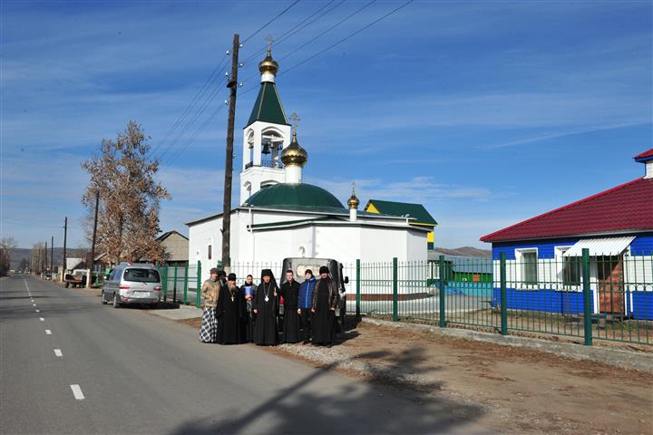 Погода в сарыг сепе. Село Сарыг-сеп Республика Тыва. Достопримечательности Сарыг сеп. Храм Сарыг-Сепе. Сарыг-сеп школа.