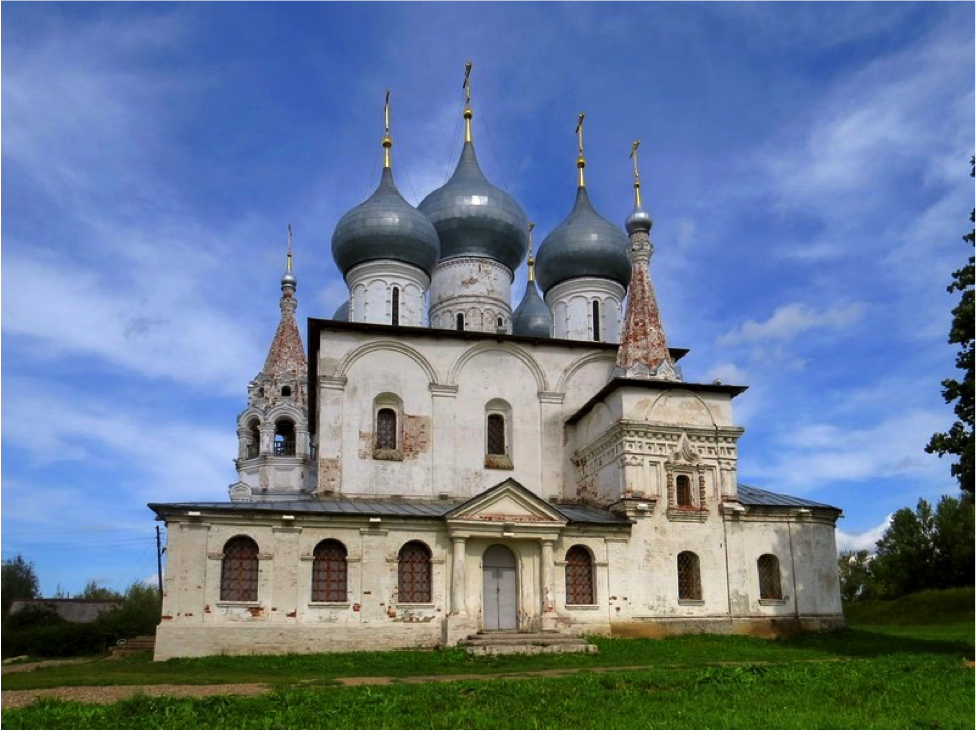 Крестовоздвиженский храм в Тутаеве