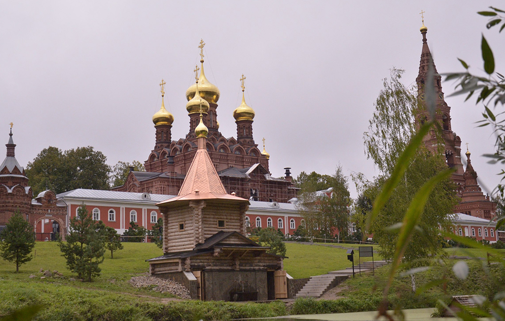 Сергиев скит. Гефсиманский Черниговский скит. Троице-Сергиева Лавра скит Черниговский. Гефсиманский скит Троице-Сергиевой Лавры. Черниговский скит Троице Сергиевой Лавры.