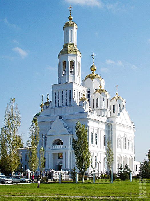 Покрова невинномысск. Храм Покрова Невинномысск. Храм Пресвятой Богородицы Невинномысск.