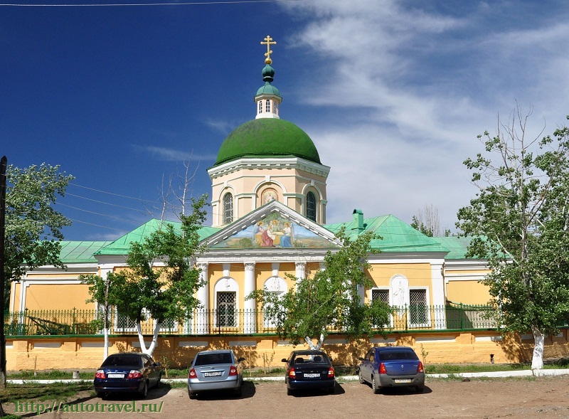 Астраханские храмы фото