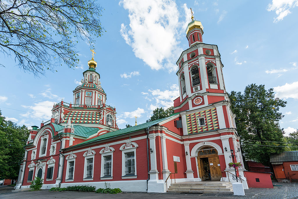 Храм иоанна воина на якиманке фото