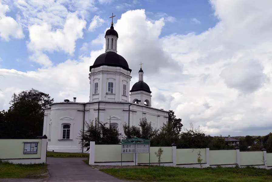 Храм село Алешино