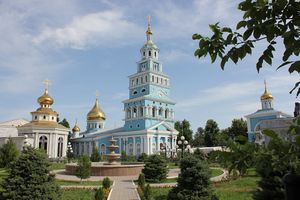 кафедральный собор в ташкенте. Смотреть фото кафедральный собор в ташкенте. Смотреть картинку кафедральный собор в ташкенте. Картинка про кафедральный собор в ташкенте. Фото кафедральный собор в ташкенте