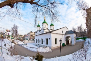 храм троицы в листах на сухаревской официальный сайт