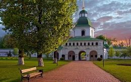 Спасо-Преображенский Новгород-Северский мужской монастырь