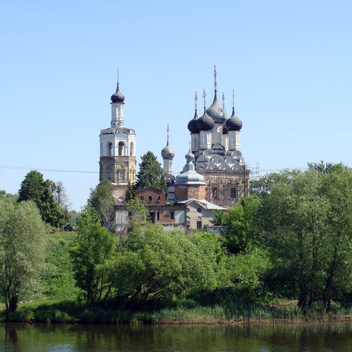 Паломничество в Дединово, Троицкий храм – Азбука паломника