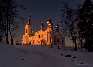 Церковь Успения Пресвятой Богородицы (Лезье-Сологубовка), Храм Успения Пресвятой Богородицы (Лезье-Сологубовка)