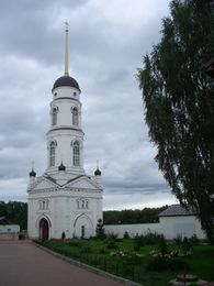 Колокольня с церковью Спаса Преображения
