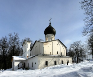 Собор «Державной» иконы Божией Матери (Гдов)