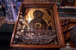 Чудотворная икона Божией Матери "Знамение" Верхнетагильская (находится в Знаменском храме г. Верхнего Тагила)