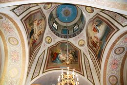 Внутреннее убранство