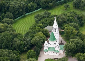 Храм Троицы Живоначальной в Троицком-Голенищеве (Москва), Храм вТроицком Голенищеве9