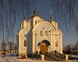 Храм в честь Иверской иконы Божьей матери, вид с центрального входа