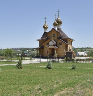 Храм святителя Димитрия Ростовского (Дмитриевка), Храм Дмитрия Ростовского, Дмитриевка