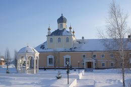 Церковь Михаила Архангела, вид с севера