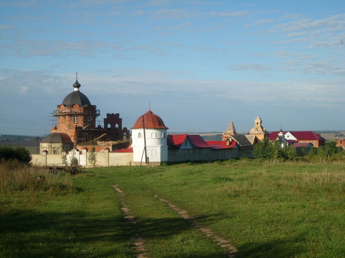 Орловская область, Задушное. Свято-духов мужской монастырь