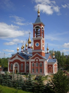 Скорбященский храм Кирова.jpg