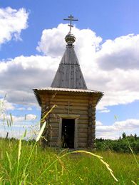 Крестовоздвиженская часовня на водоразделе