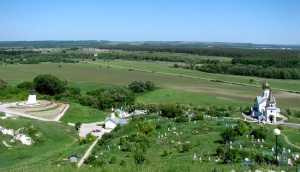 Белгородская область (монастыри), Троицкий Холковский монастырь