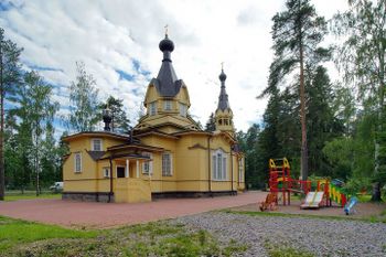 Петропавловская церковь (Вырица)